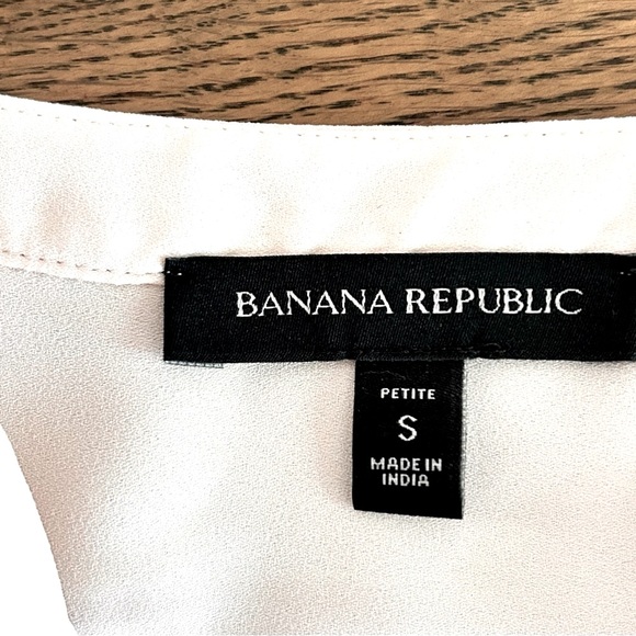 Banana Republic Chiffon Blouse - Picture 1 of 6